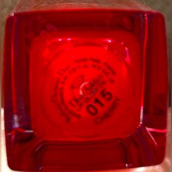 Dior Addict Lip Glow Oil - Cherry Red - Picture 3 of 3